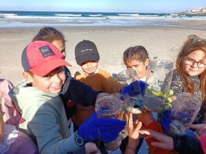 Limpeza De Microplásticos Na Praia Das Salseiras Cos Escolares Do Ceip De Caión 00002