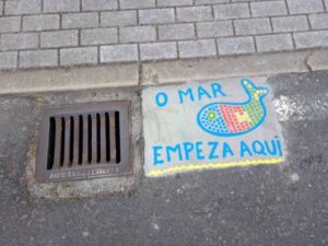 Pintada nun sumidoiro o mar comeza aquí
